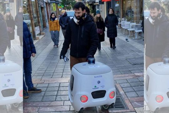 Ρομπότ... ντελιβεράς παρουσιάστηκε στη Χίο